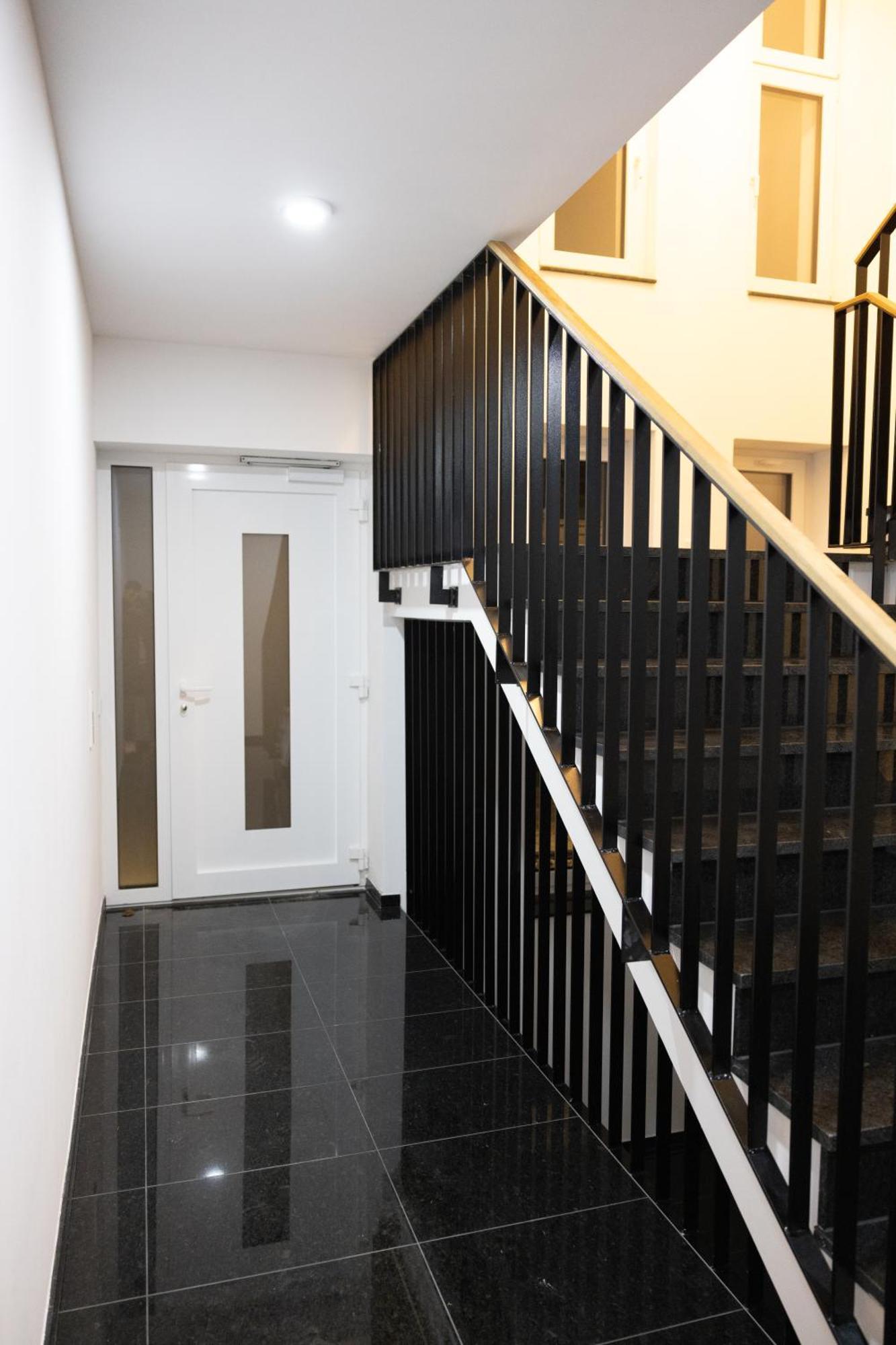 Neubau Apartment Mit Kamin Und Terrasse In Premium Lage Parkplatz Inklusive Μπίλεφελντ Εξωτερικό φωτογραφία