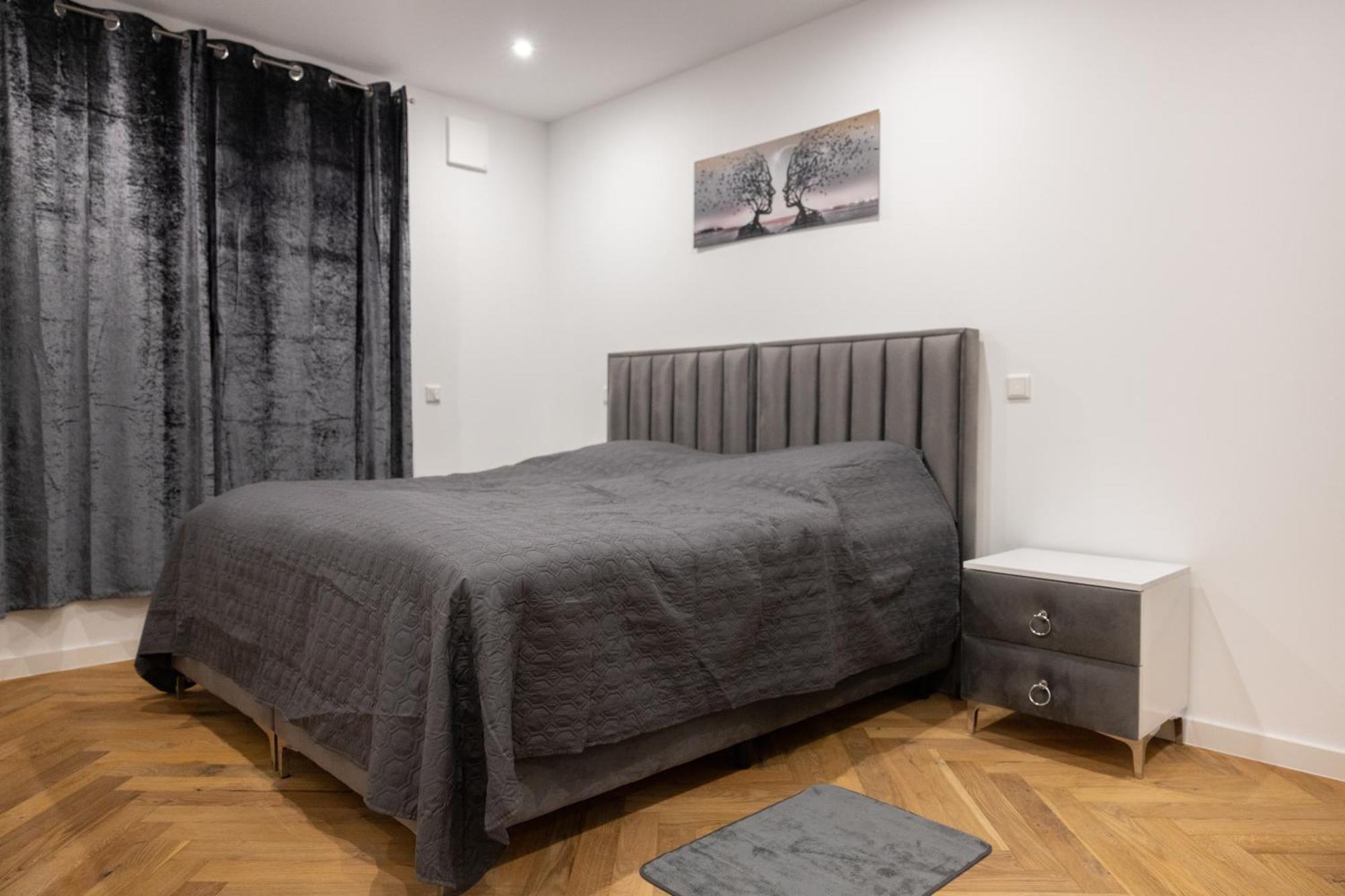 Neubau Apartment Mit Kamin Und Terrasse In Premium Lage Parkplatz Inklusive Μπίλεφελντ Εξωτερικό φωτογραφία